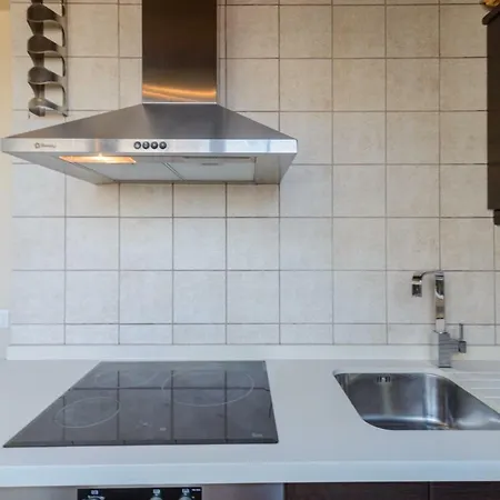 Apartamento -atico En El Centro De Apartamento Nerja