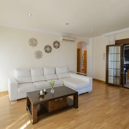 Apartamento -atico En El Centro De *