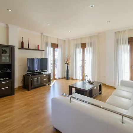 Apartamento -atico En El Centro De Apartamento Nerja
