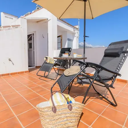 Apartamento Apartamento -atico En El Centro De Nerja