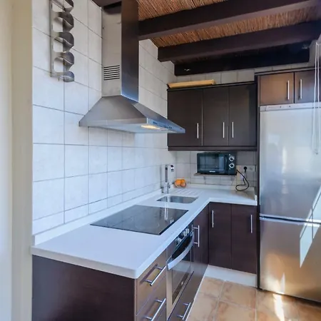 Apartamento -atico En El Centro De Nerja